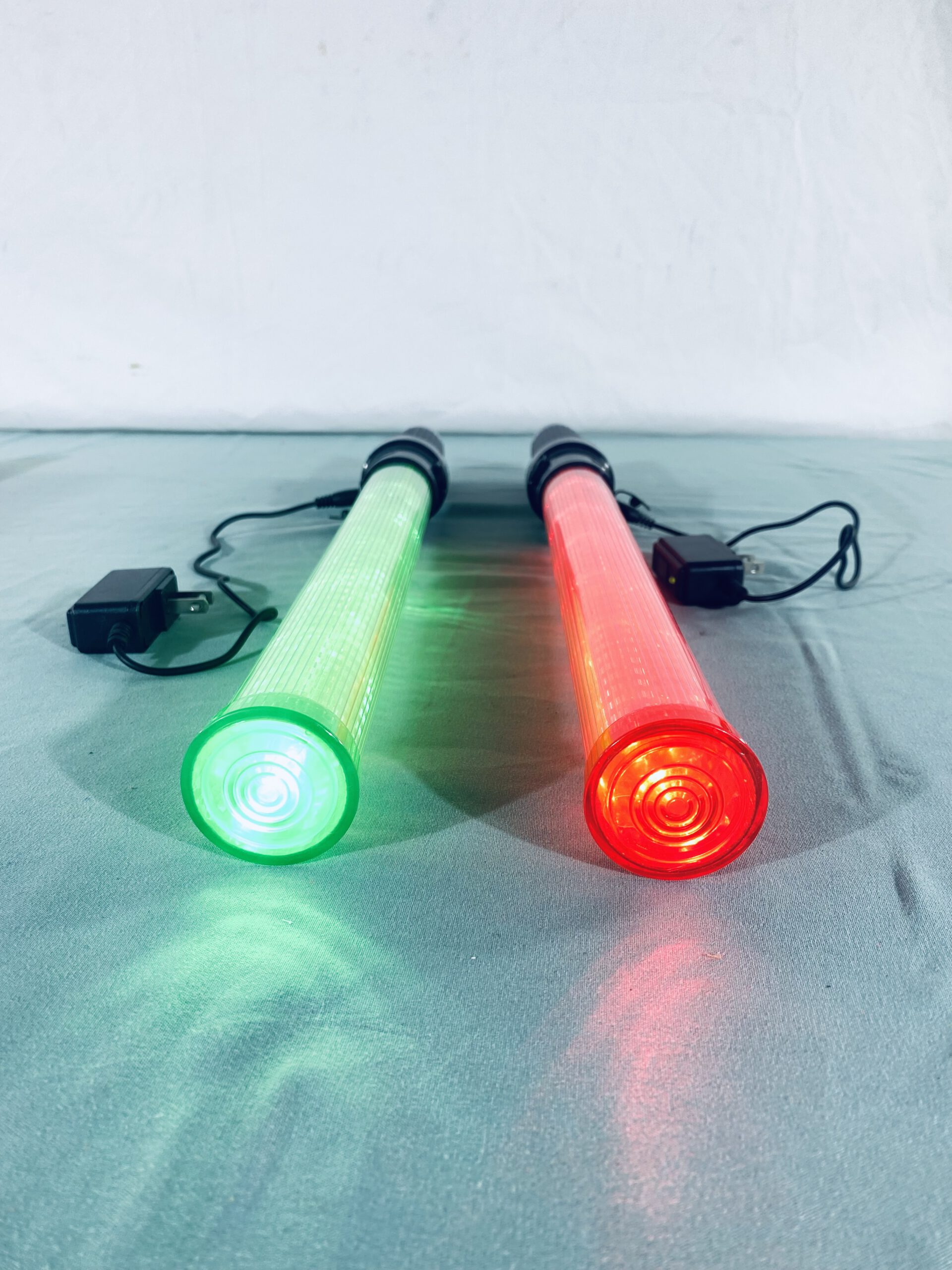 Gậy Chỉ Huy Tín Hiệu Giao Thông, Đèn LED 54cm 03